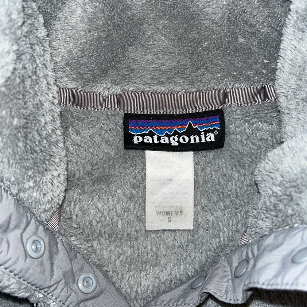 Patagonia button up - Picture 4 of 4